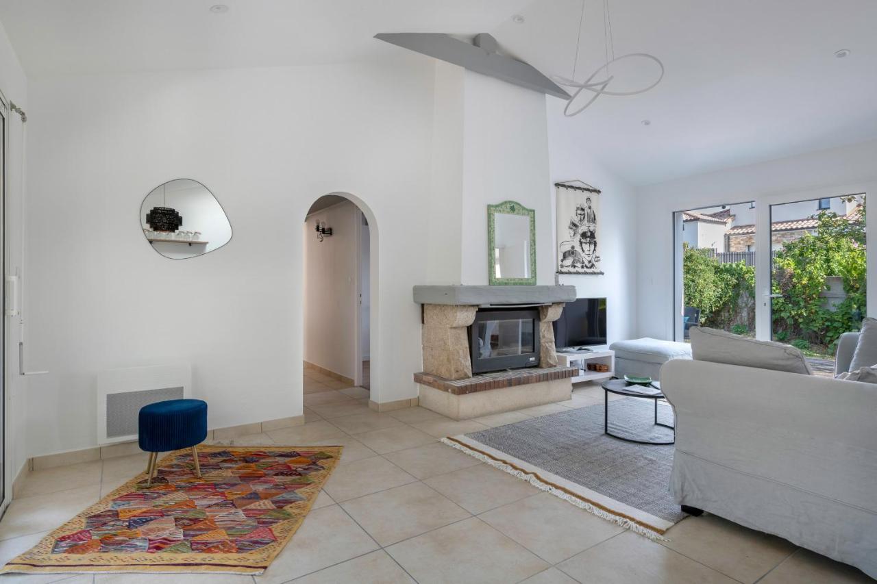 Maison Pour 8 Personnes A 300 M De La * Pornic