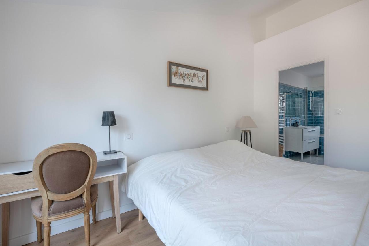 Maison Pour 8 Personnes A 300 M De La *